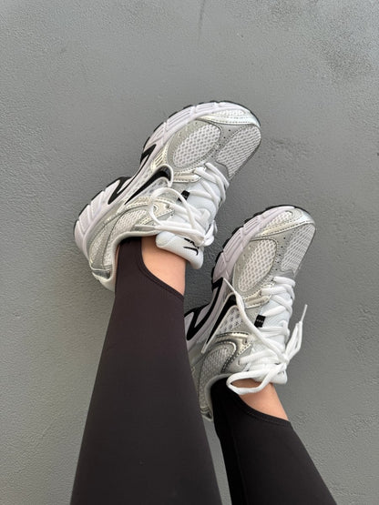 Nike V5 RNR White Silver Black - oceanhype - 