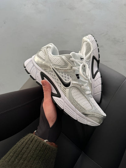 Nike V5 RNR White Silver Black - oceanhype - 