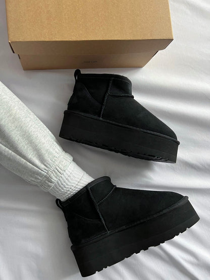 UGG Ultra Mini Platform Black - oceanhype - 