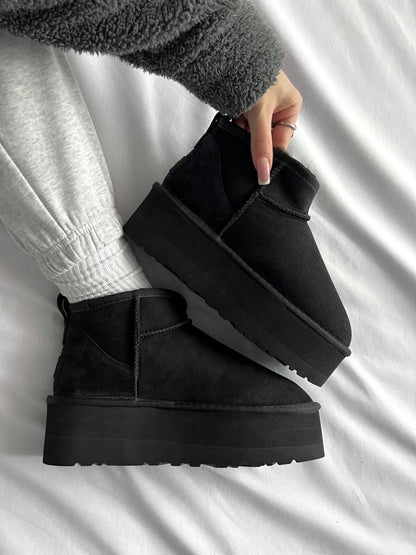 UGG Ultra Mini Platform Black - oceanhype - 