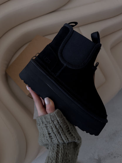 UGG Neumel Platform Chelsea Black