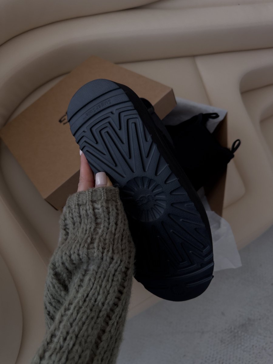UGG Neumel Platform Chelsea Black - oceanhype - 
