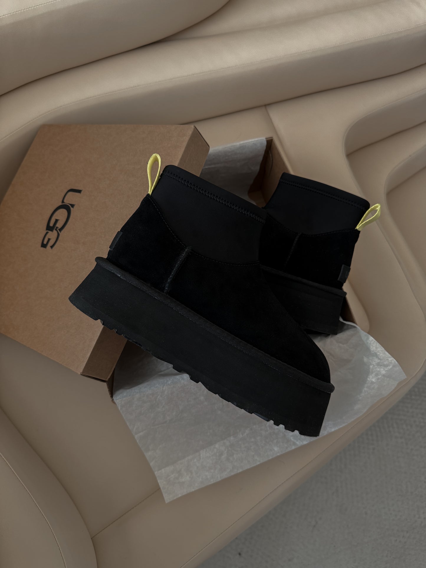 UGG Classic Mini Dipper Black