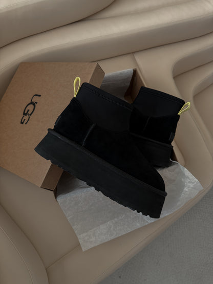 UGG Classic Mini Dipper Black