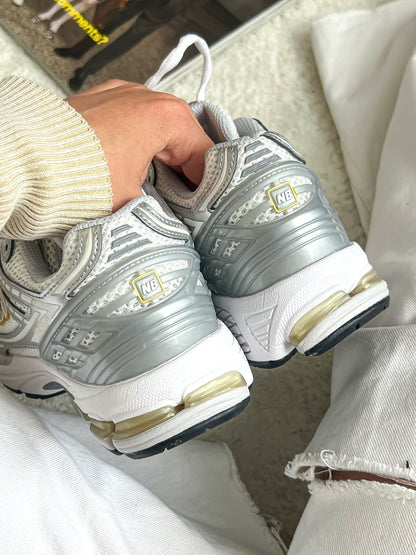 New Balance 1906R White Silver Metallic - oceanhype - 