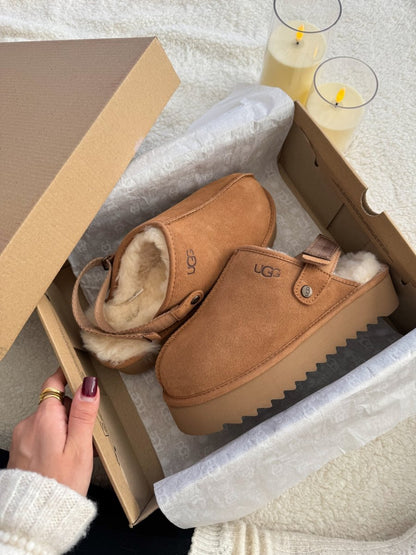 UGG Lanah Clog Chestnut Platform - oceanhype - 