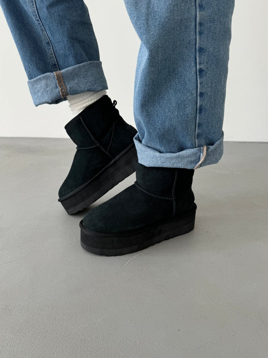 UGG Classic Mini Platform XL Black - oceanhype - 
