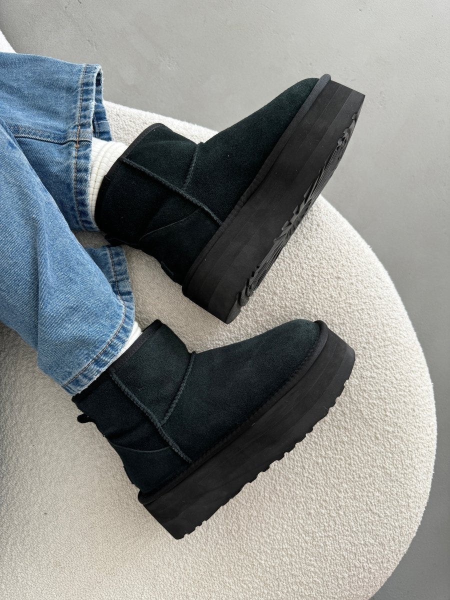 UGG Classic Mini Platform XL Black - oceanhype - 