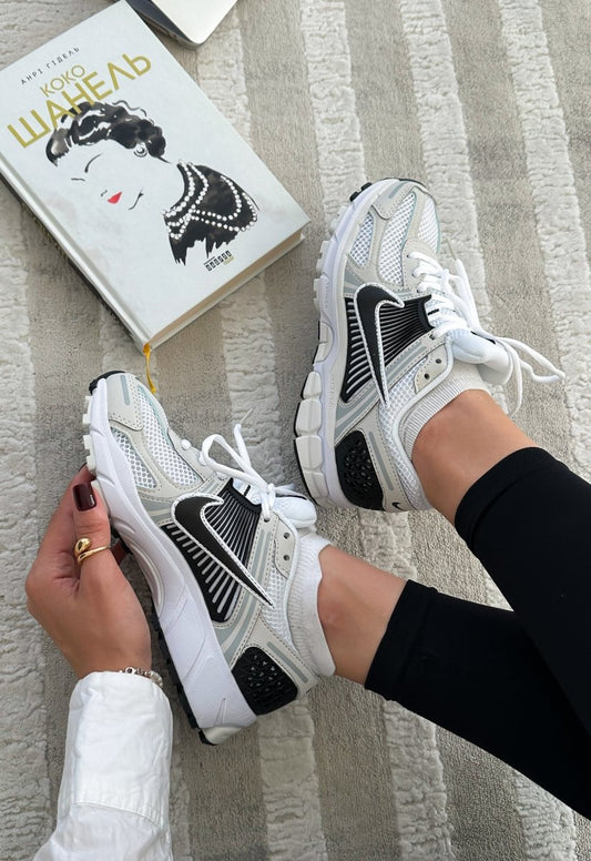 Nike Zoom Vomero 5 White Black - oceanhype - 