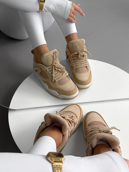 Nike Jordan 4 Retro Cozy Girl