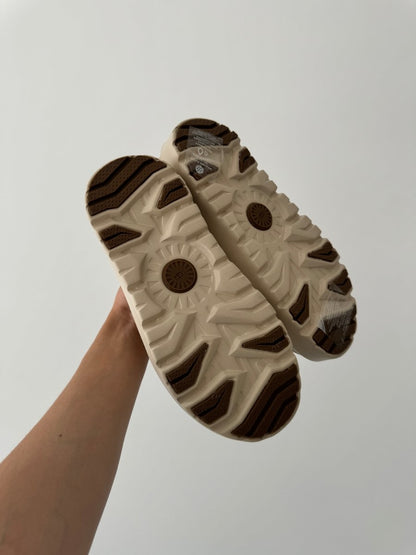 UGG Tasman Hybrid Chestnut Beige - oceanhype - 