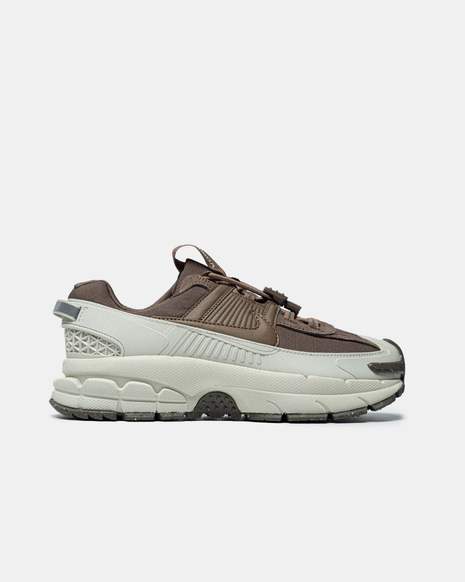 Nike Zoom Vomero Roam Light Bone Mink Brown - oceanhype - 