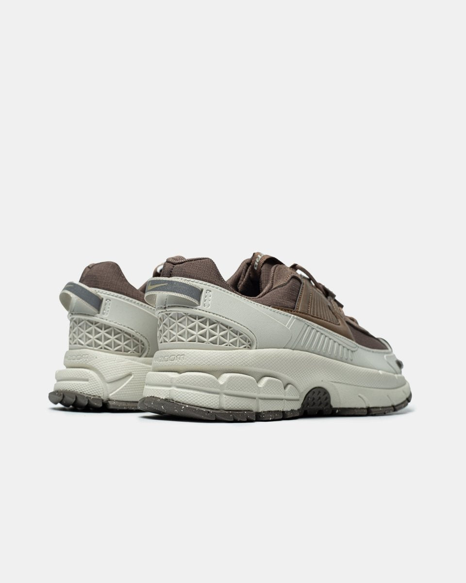 Nike Zoom Vomero Roam Light Bone Mink Brown - oceanhype - 