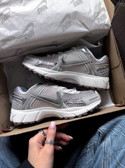 Nike Zoom Vomero 5 Platinum Violet & Metallic Silver - oceanhype - 