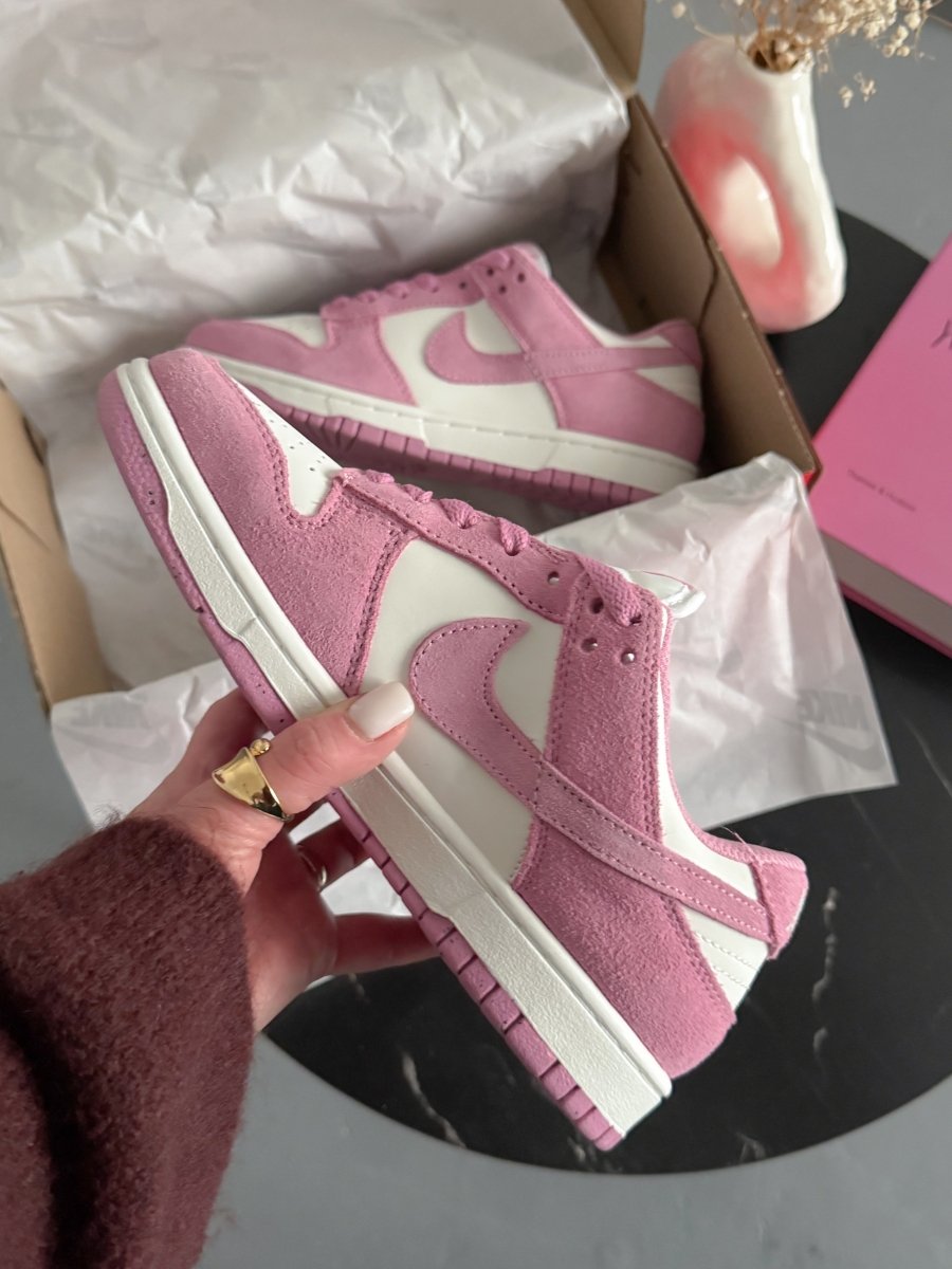Nike SB Dunk Low White Pink - oceanhype - 