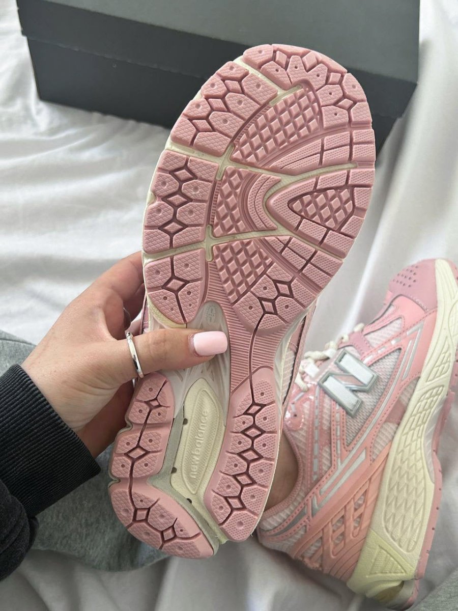 New Balance 1906U Lunar New Year Shell Pink - oceanhype - 