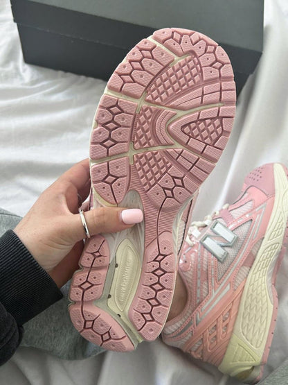 New Balance 1906U Lunar New Year Shell Pink - oceanhype - 