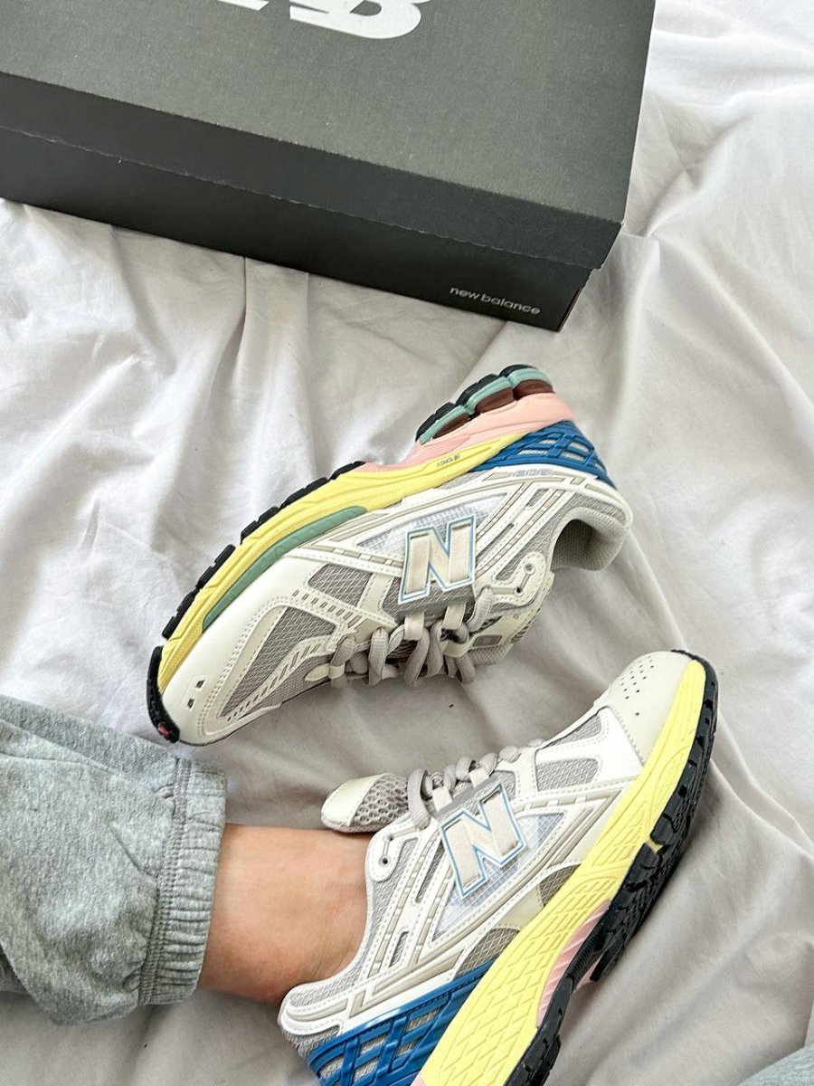 New Balance 1906U Angora Blue Pink - oceanhype - 