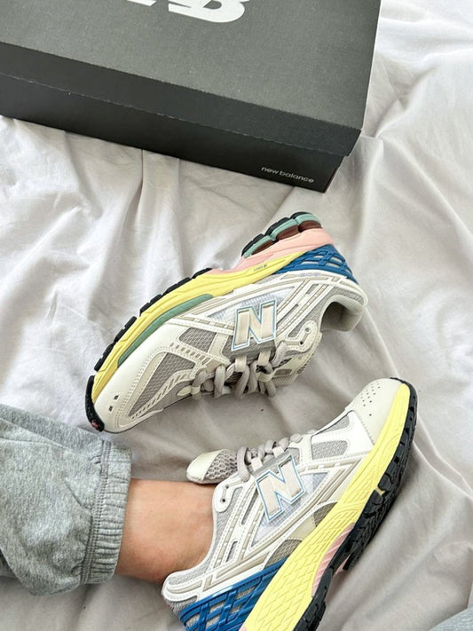 New Balance 1906U Angora Blue Pink - oceanhype - 