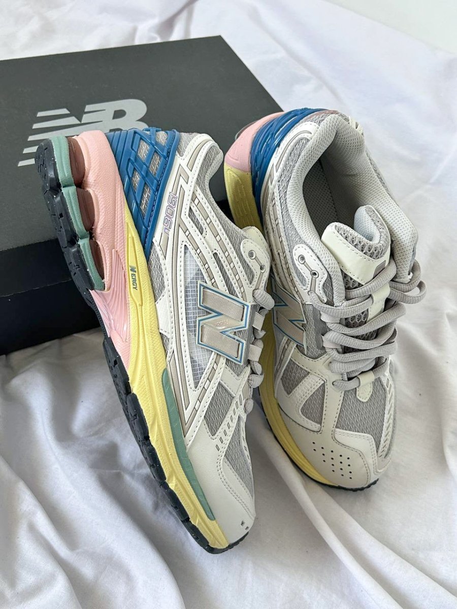 New Balance 1906U Angora Blue Pink - oceanhype - 