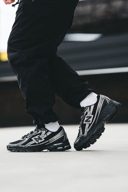 New Balance 740 Black Silver - oceanhype - 