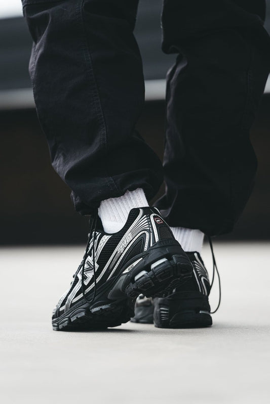 New Balance 740 Black Silver - oceanhype - 