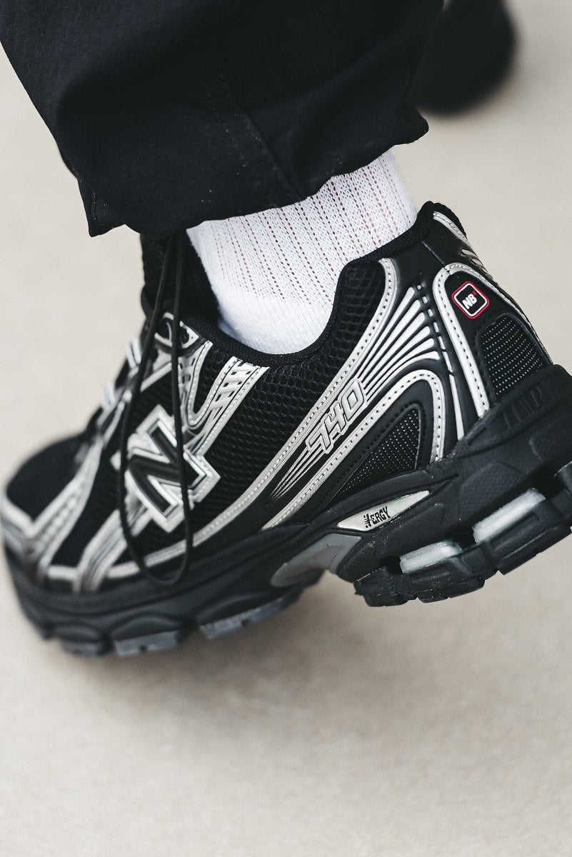 New Balance 740 Black Silver - oceanhype - 