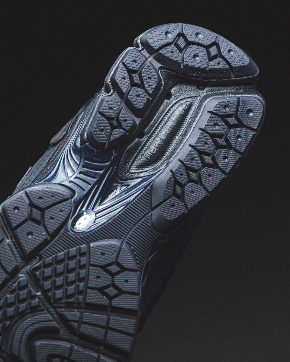 New Balance 1906D Black Blue Reflective - oceanhype - 