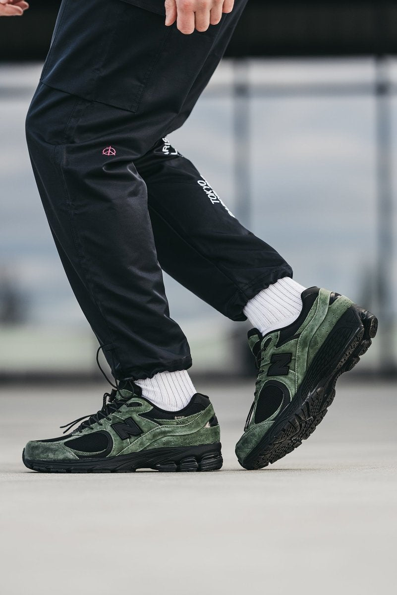 New Balance 2002R Gore - Tex Green Black - oceanhype - 