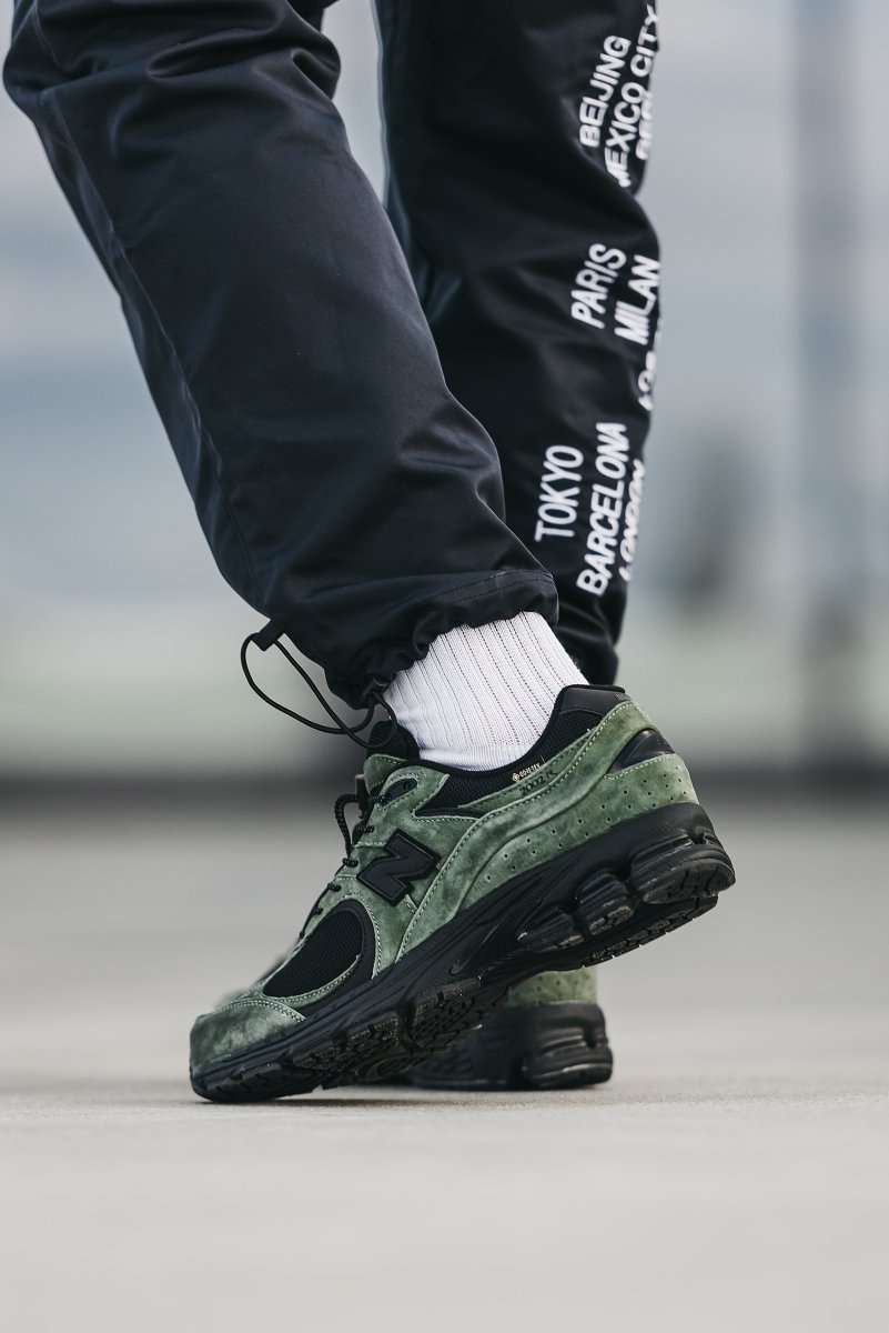New Balance 2002R Gore - Tex Green Black - oceanhype - 