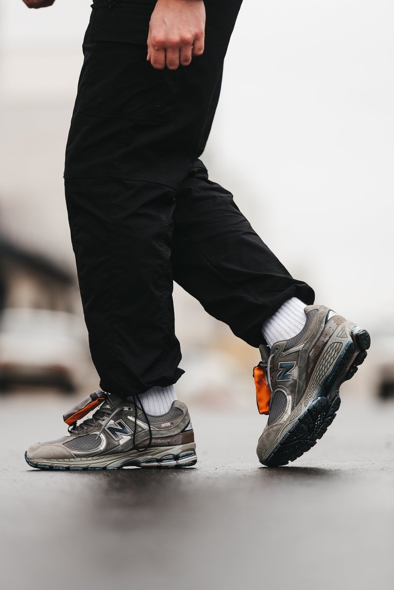 New Balance 2002R Pouch Castle Grey - oceanhype - 