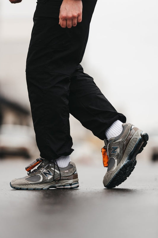 New Balance 2002R Pouch Castle Grey - oceanhype - 