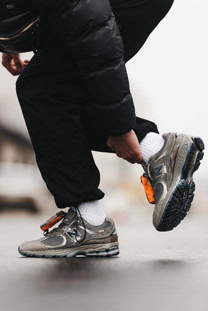 New Balance 2002R Pouch Castle Grey - oceanhype - 