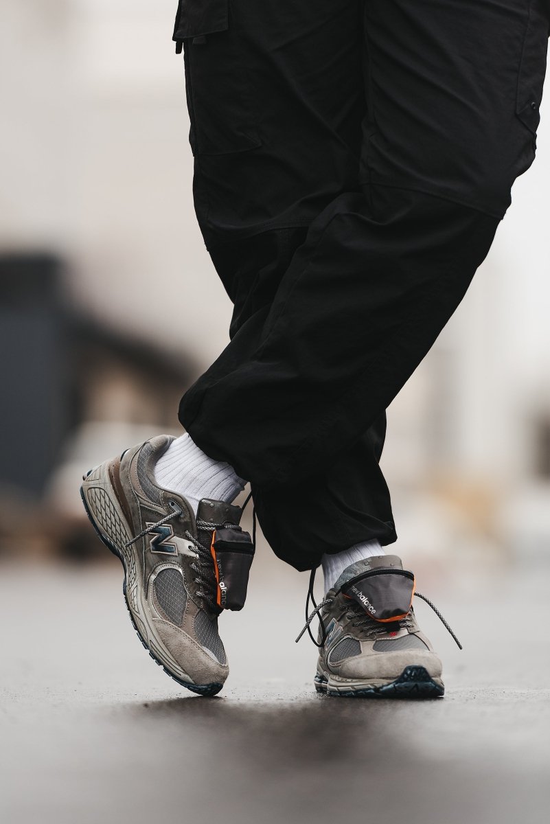 New Balance 2002R Pouch Castle Grey - oceanhype - 