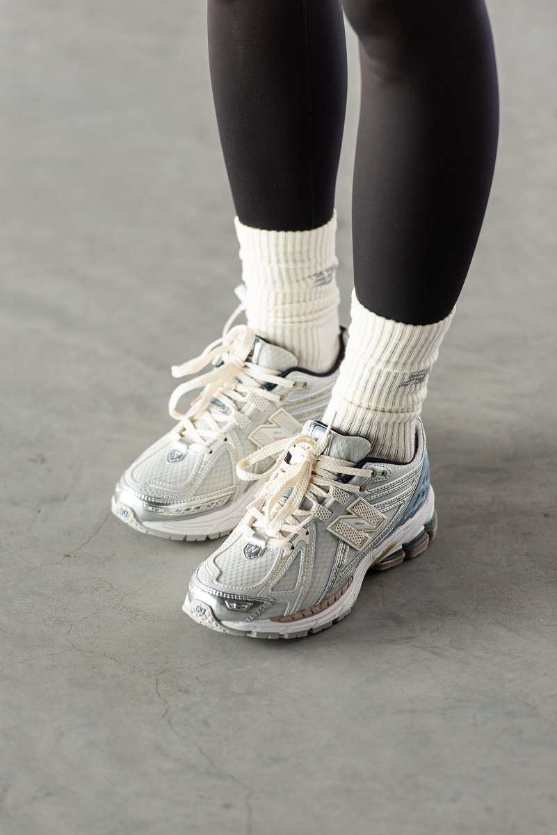 New Balance 1906R x Kith White - oceanhype - 