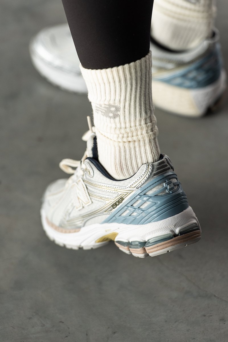 New Balance 1906R x Kith White - oceanhype - 