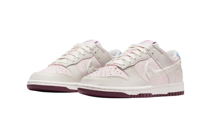 Nike Dunk Low Valentine's Day
