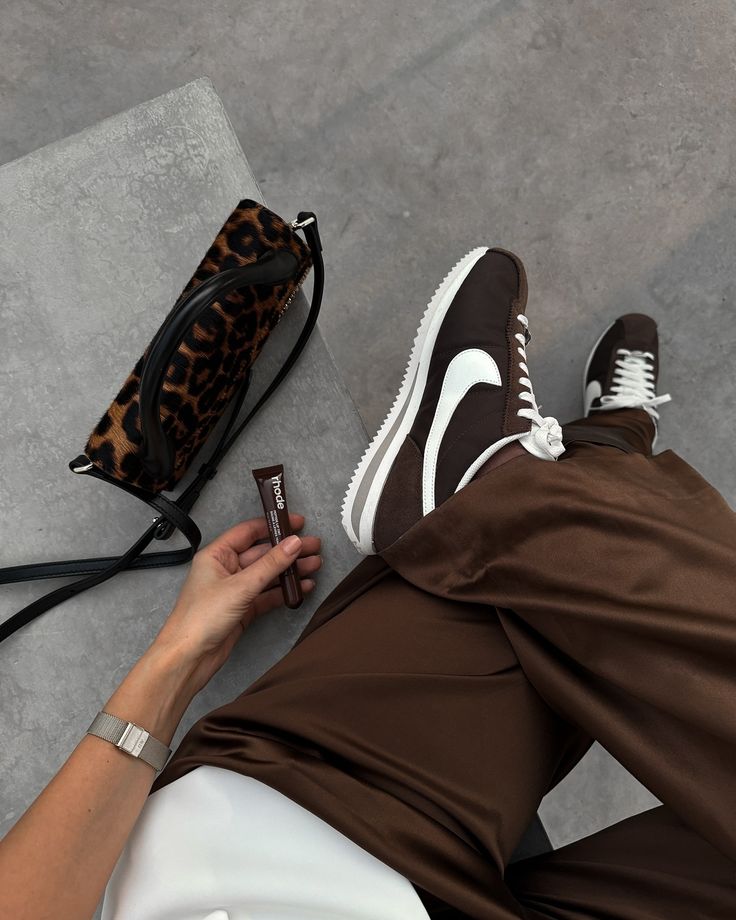 NIKE CORTEZ
