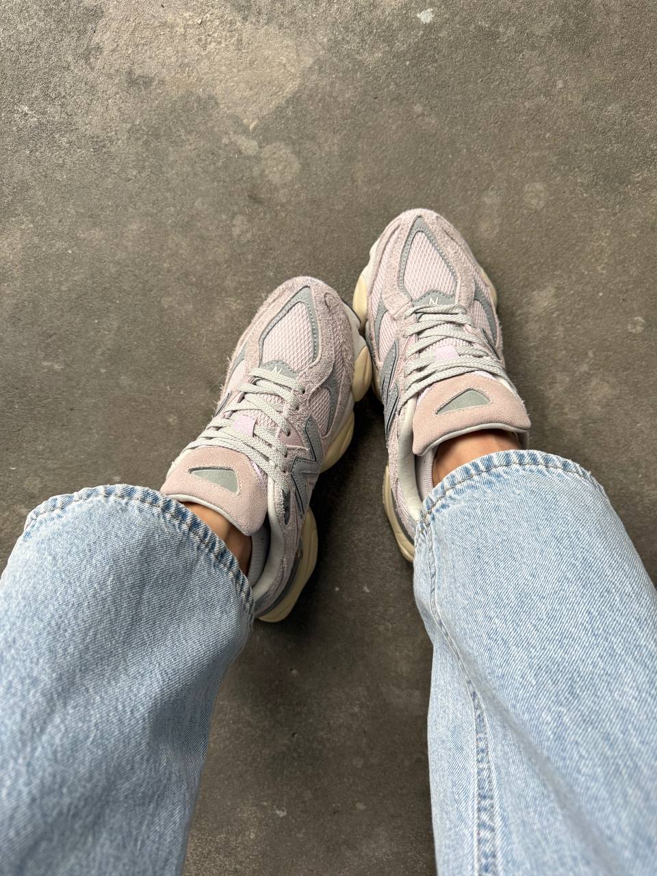New Balance 9060 Pink Grey - oceanhype - 