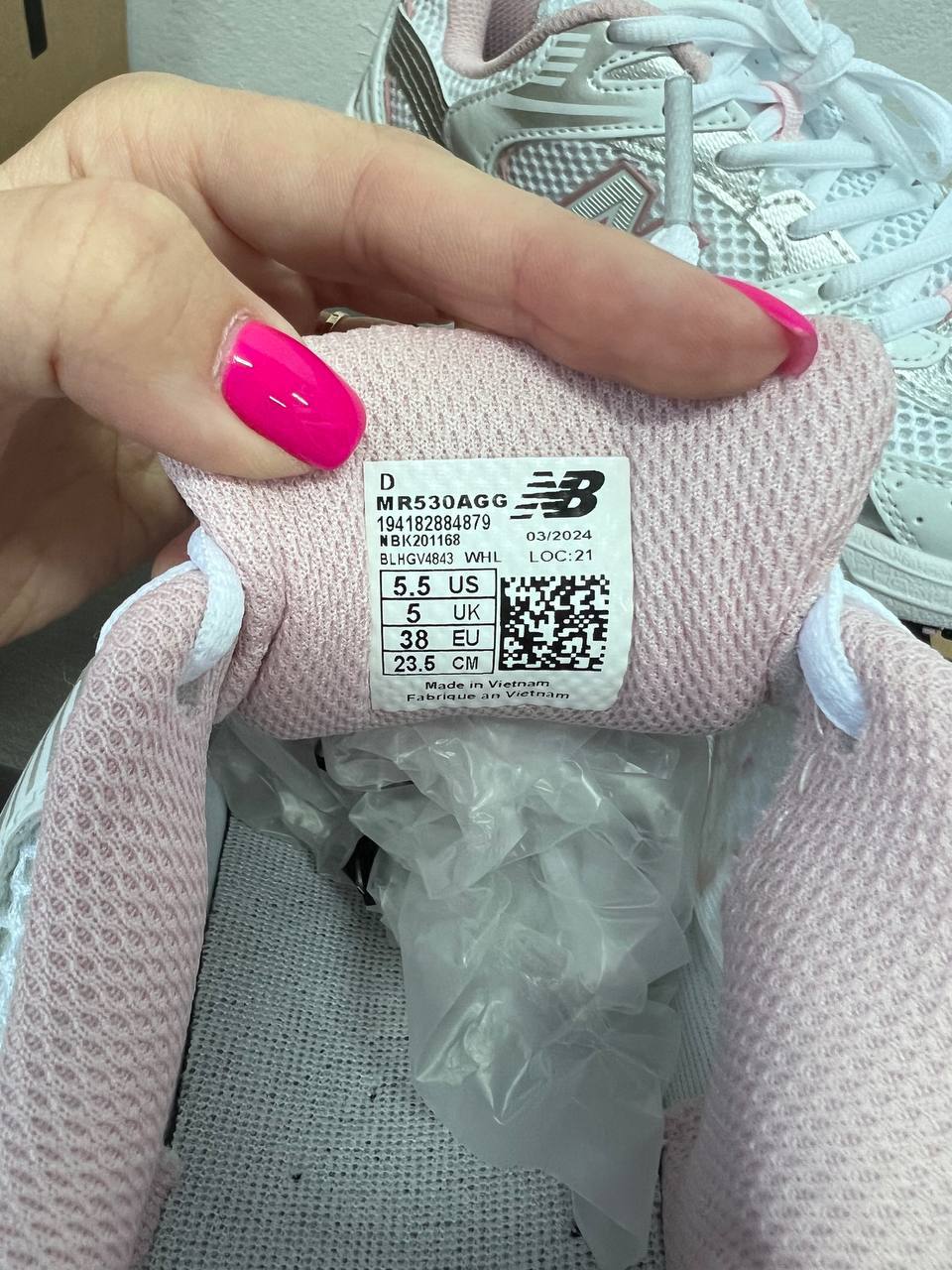 New Balance 530 White Silver Pink - oceanhype - 