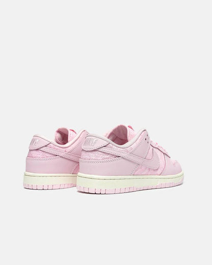 Nike SB Dunk Low WMNS Lace Pack - Regal Pink - oceanhype - 