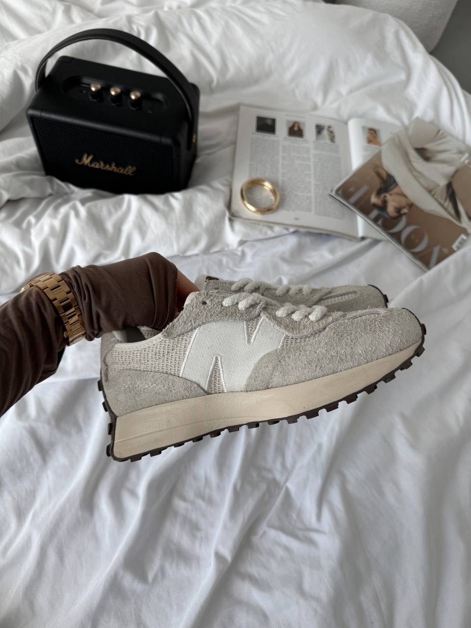 New Balance 327 Beige White - oceanhype - 