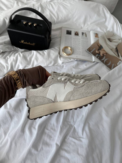 New Balance 327 Beige White - oceanhype - 