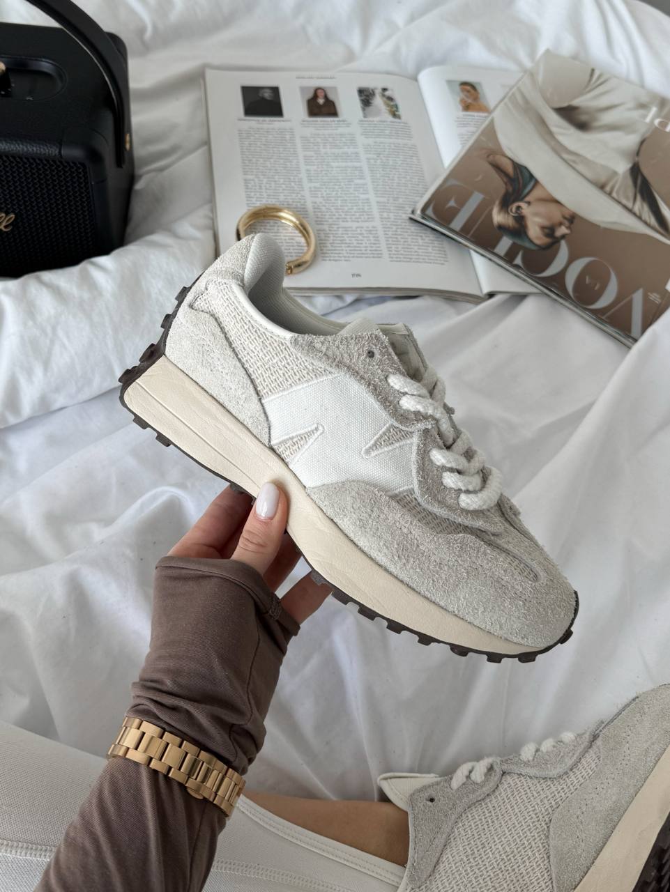 New Balance 327 Beige White - oceanhype - 