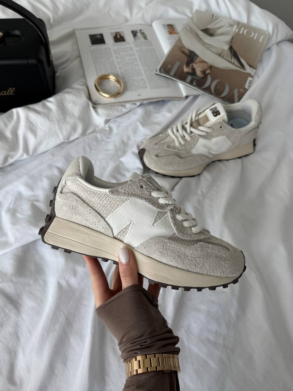 New Balance 327 Beige White - oceanhype - 