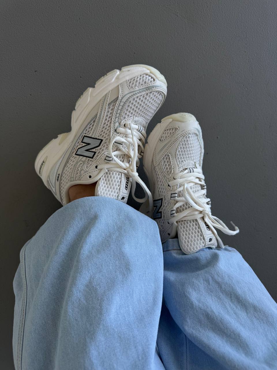New Balance 740 Beige - oceanhype - 