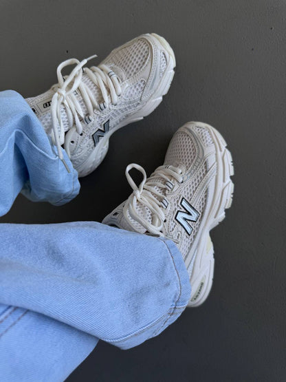 New Balance 740 Beige - oceanhype - 