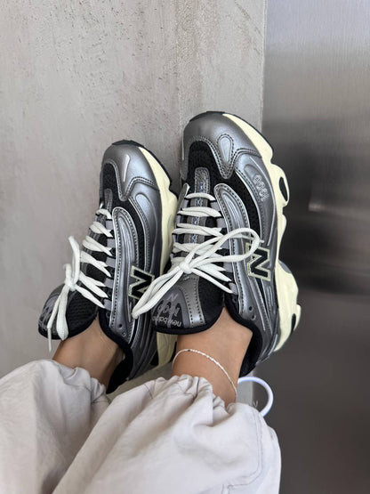 New Balance 1000 Silver Metallic - oceanhype - 