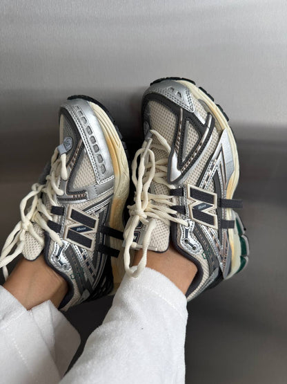 New Balance 1906R Silver Grey Black - oceanhype - 