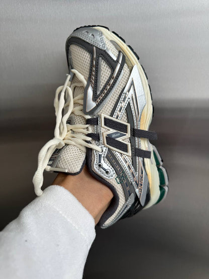 New Balance 1906R Silver Grey Black - oceanhype - 